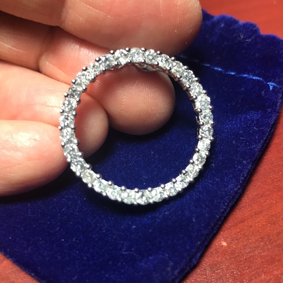 Jewelry - 🥂Host Pick🥂Large Genuine Diamonds & 10k Gold Pendant